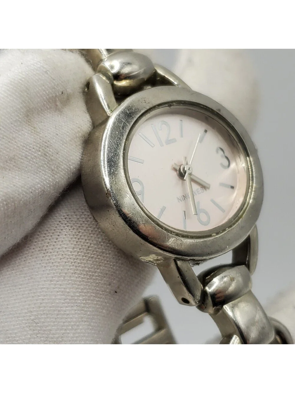 Nine West Watch Women 29mm Silver Tone Oval New Battery
